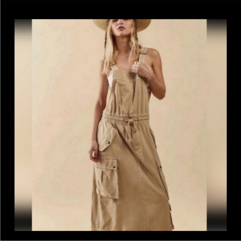 NWOT Free People Tan Cargo Skirtall Size XS